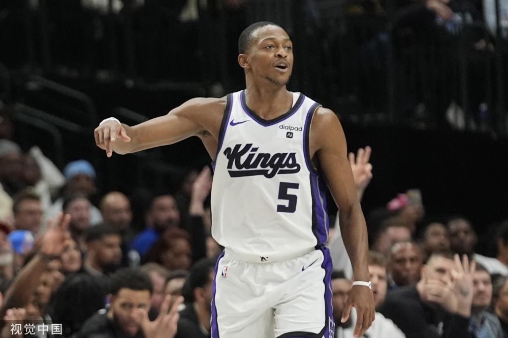 萨博尼斯在 萨博尼斯在