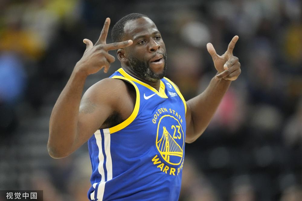 球迷们津津 球迷们津津