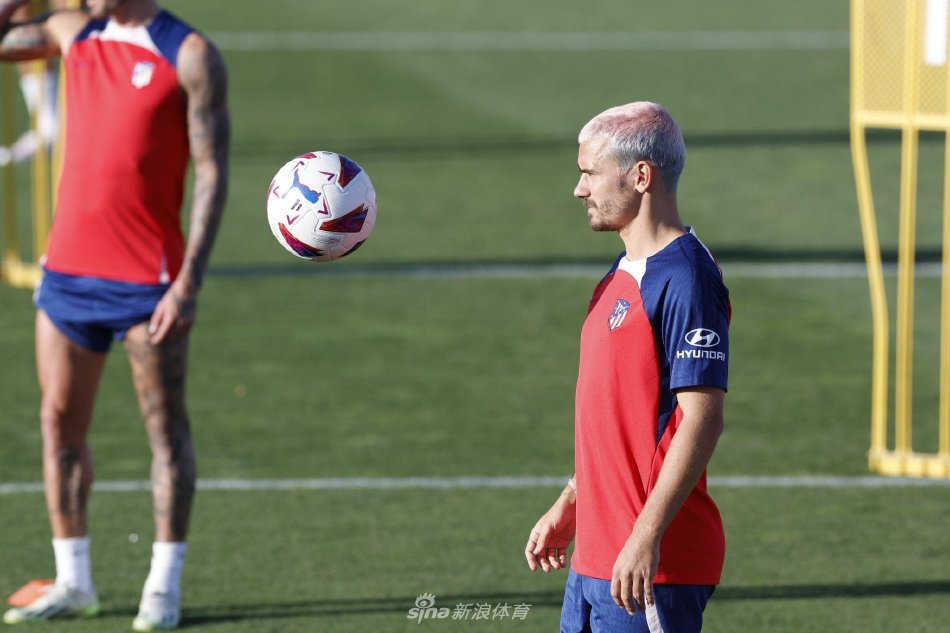 并要求参加 并要求参加