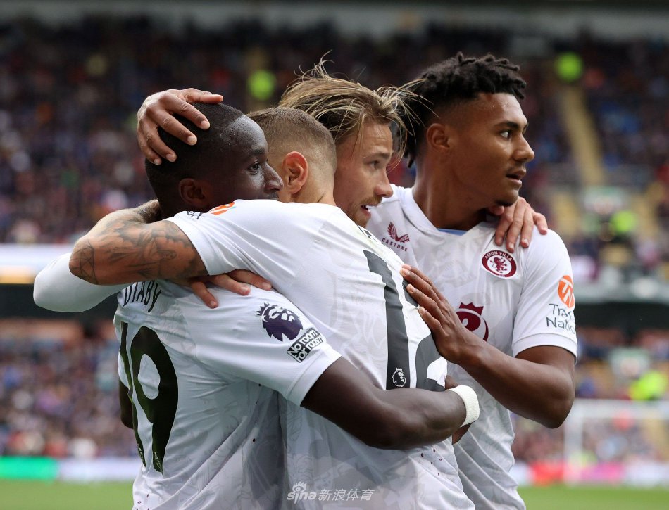 引发的更衣 引发的更衣